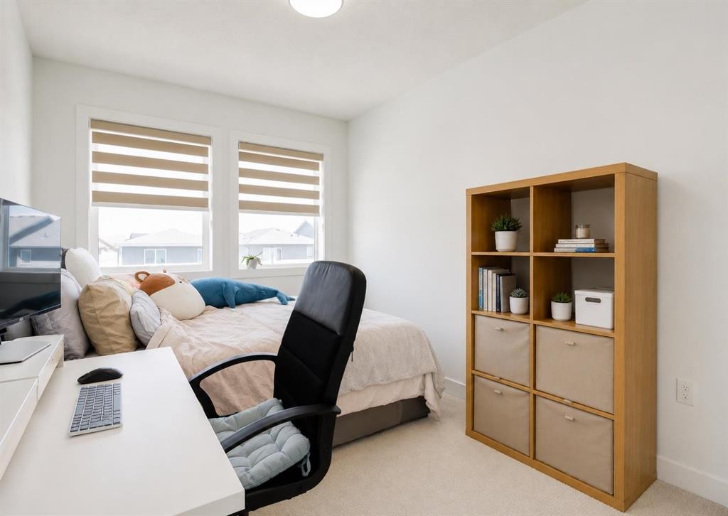 7386 202 Avenue Se, Calgary, AB - Indoor Photo Showing Bedroom