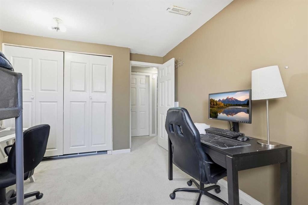 416 Pinemont Gate Ne, Calgary, AB - Indoor Photo Showing Office