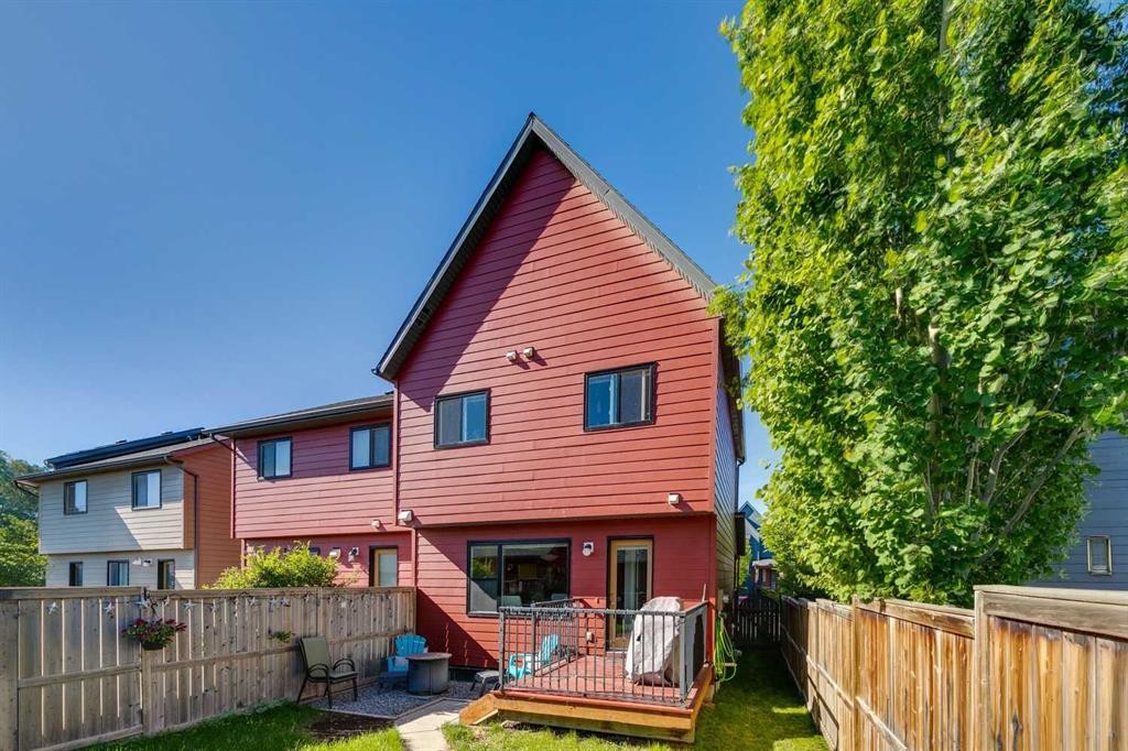 58 Walden Drive Se, Calgary, AB