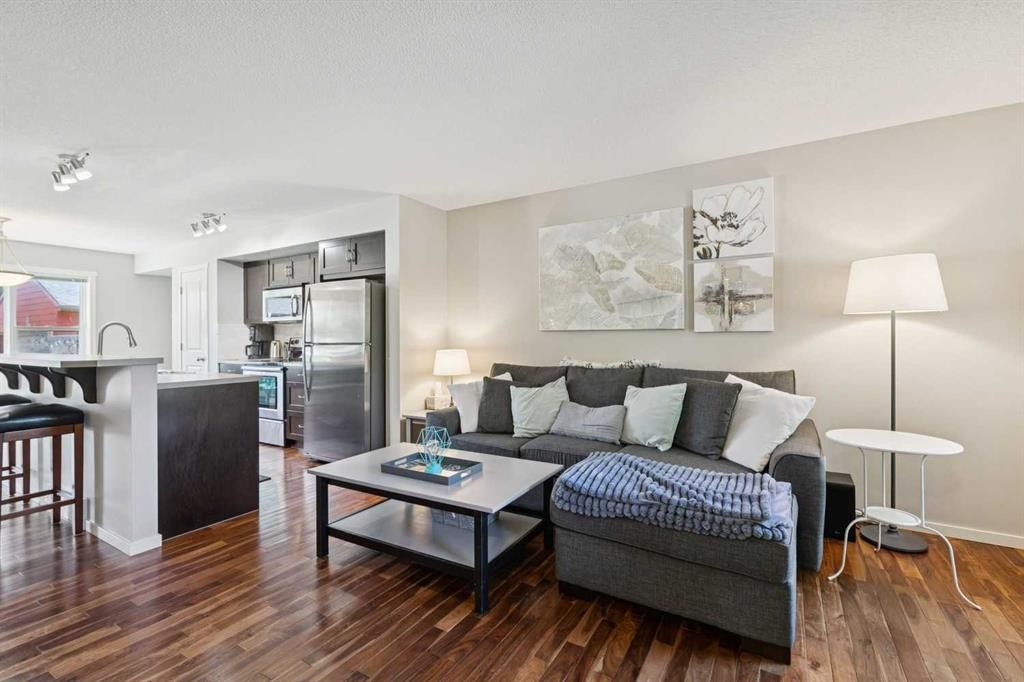 58 Walden Drive Se, Calgary, AB