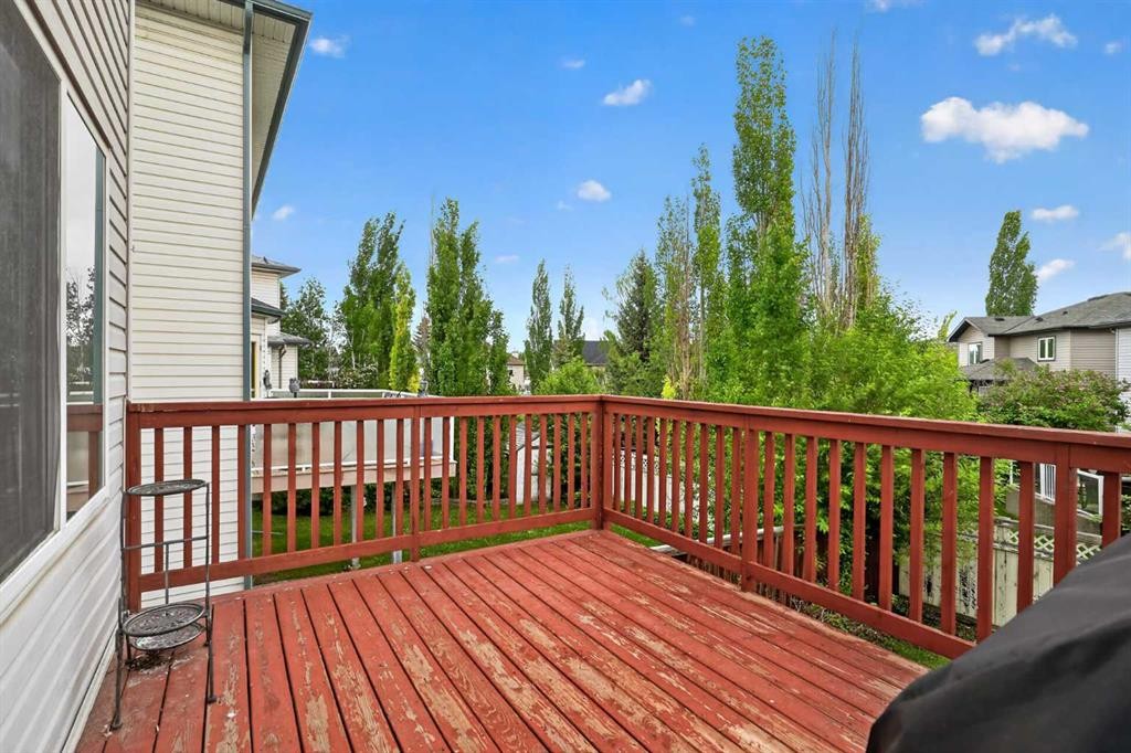84 Hidden Spring Close Nw, Calgary, AB