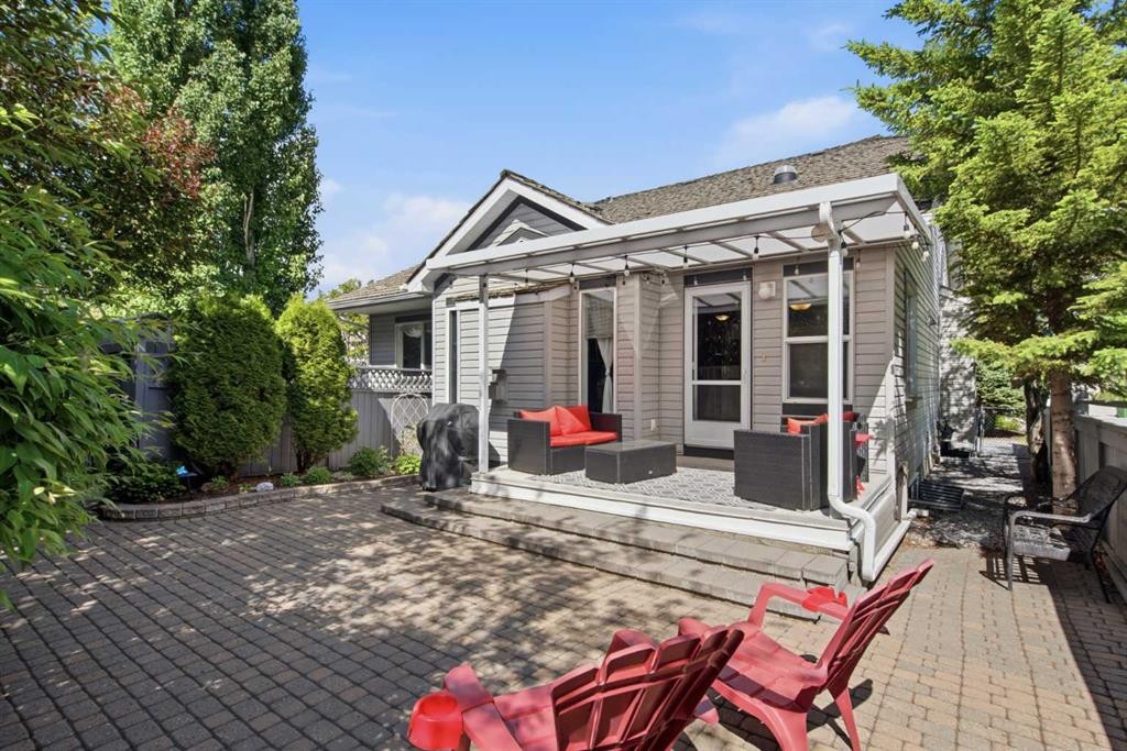 69 Chaparral Villas Se, Calgary, AB - Outdoor