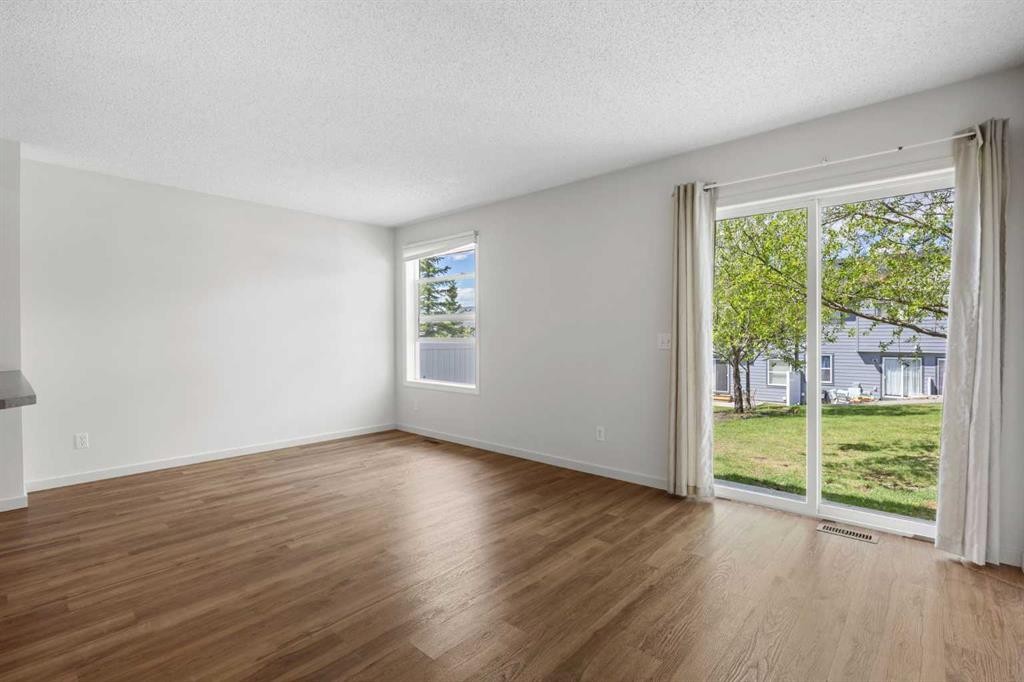 27 Panatella Villas Nw, Calgary, AB
