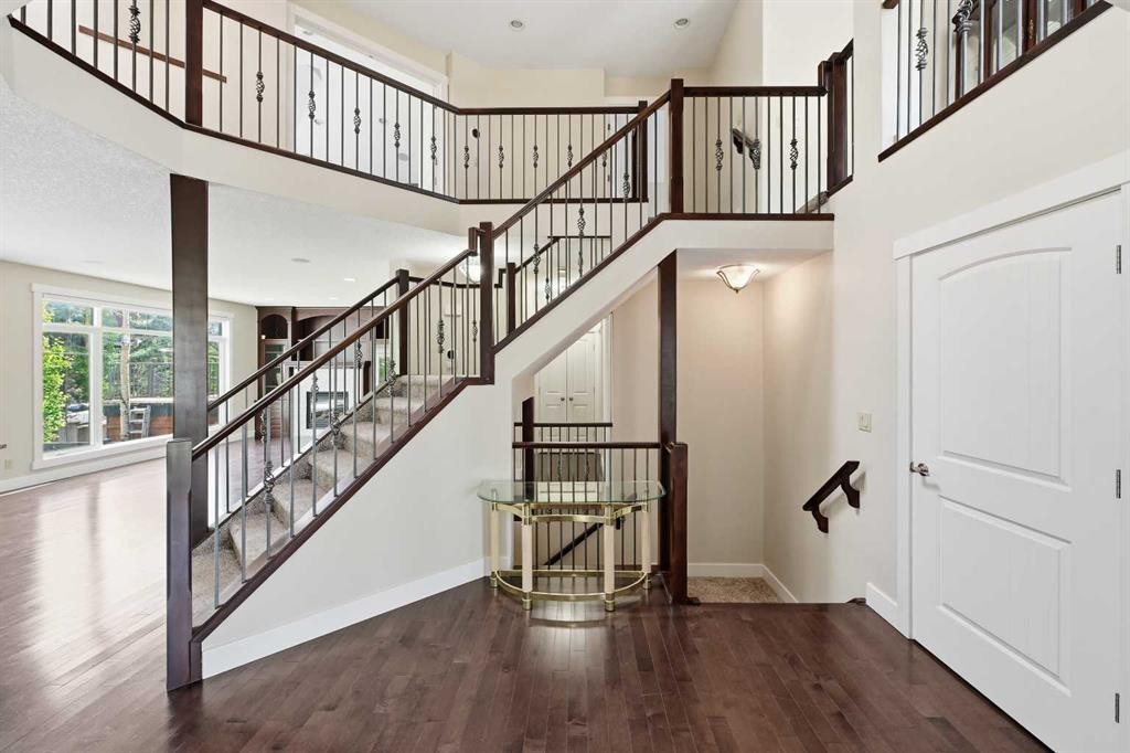 5 Aspen Meadows Park Sw, Calgary, AB