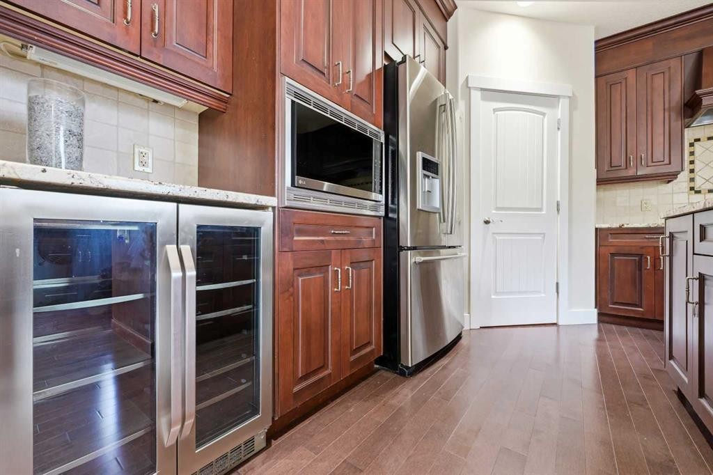 5 Aspen Meadows Park Sw, Calgary, AB