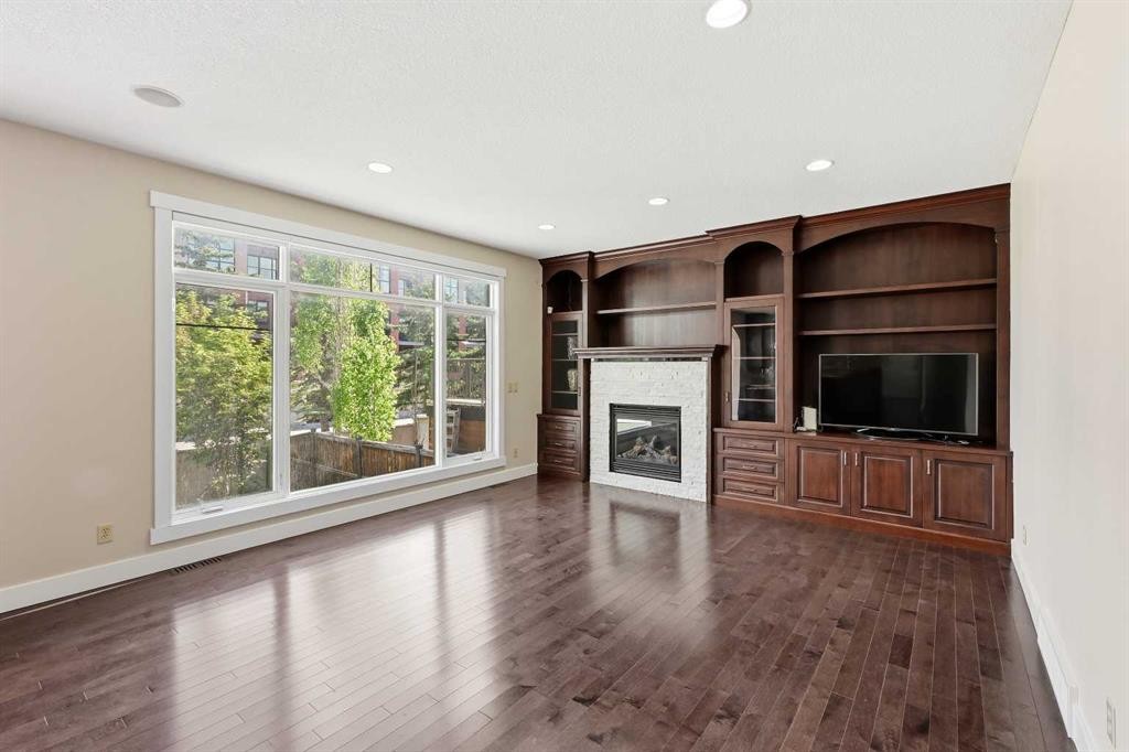 5 Aspen Meadows Park Sw, Calgary, AB