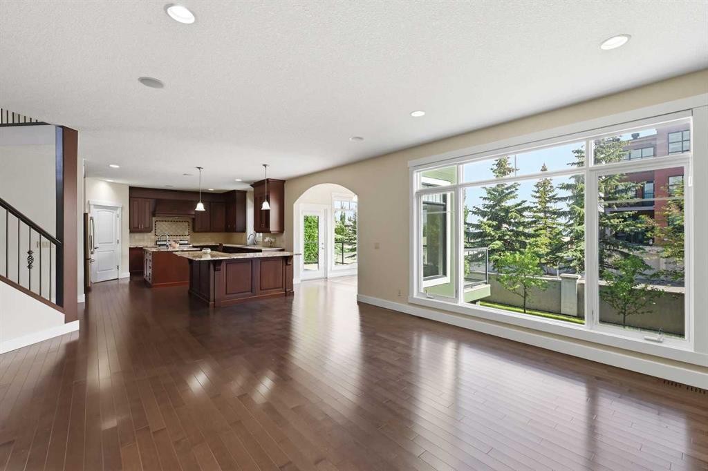 5 Aspen Meadows Park Sw, Calgary, AB