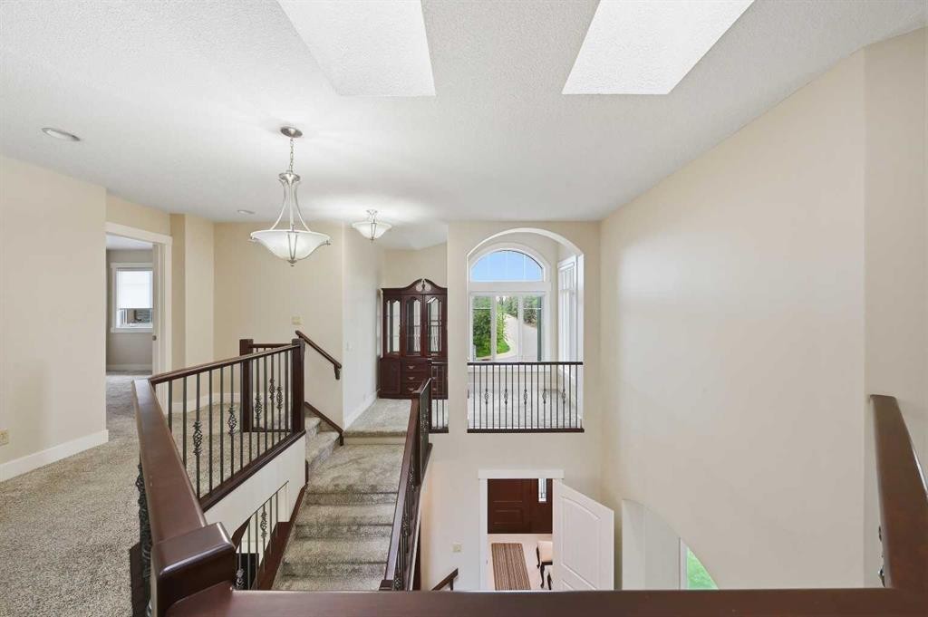 5 Aspen Meadows Park Sw, Calgary, AB