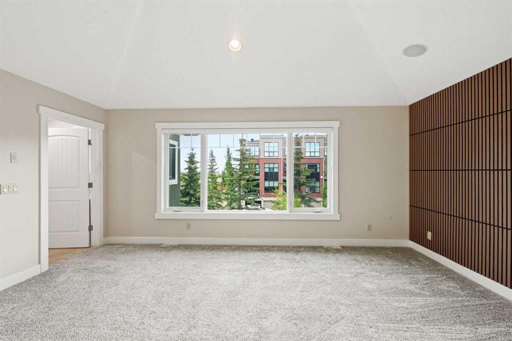 5 Aspen Meadows Park Sw, Calgary, AB