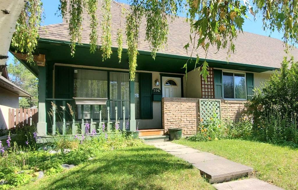 294 Southampton Drive Sw, Calgary, AB - Outdoor