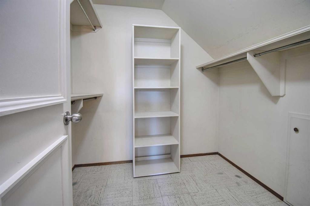 294 Southampton Drive Sw, Calgary, AB - Indoor