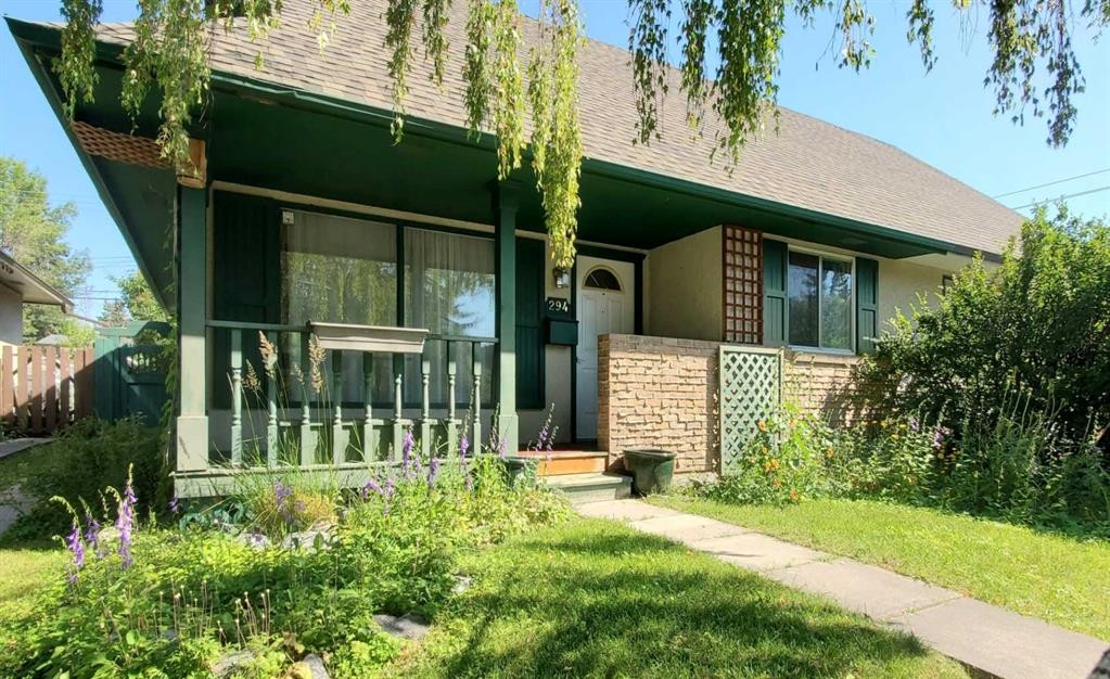 294 Southampton Drive Sw, Calgary, AB - Outdoor