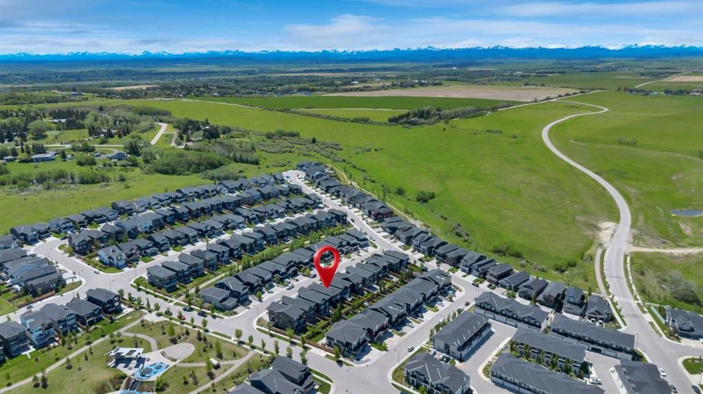 19 Crestbrook Link Sw, Calgary, AB