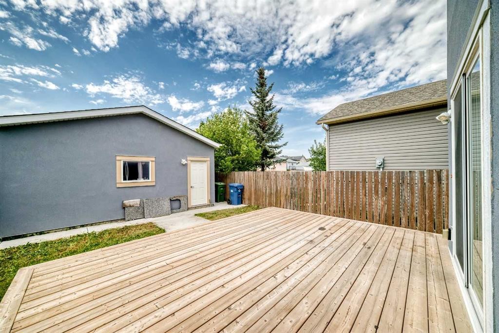 7 Martinview Crescent Ne, Calgary, AB