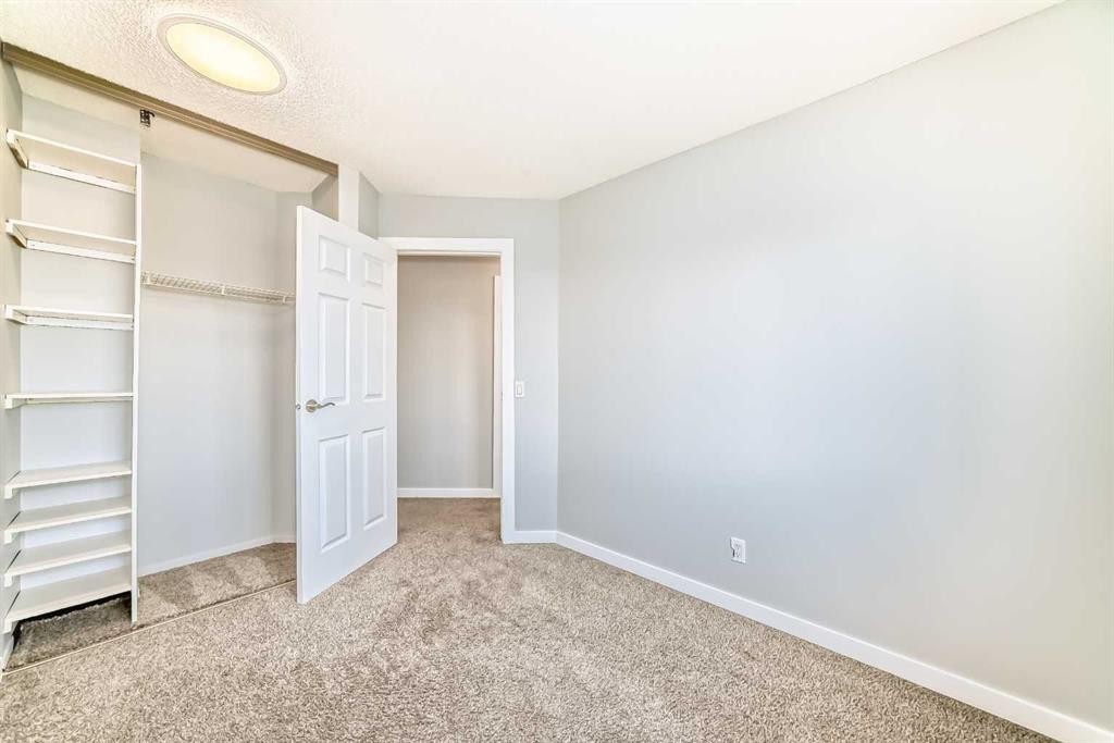 7 Martinview Crescent Ne, Calgary, AB