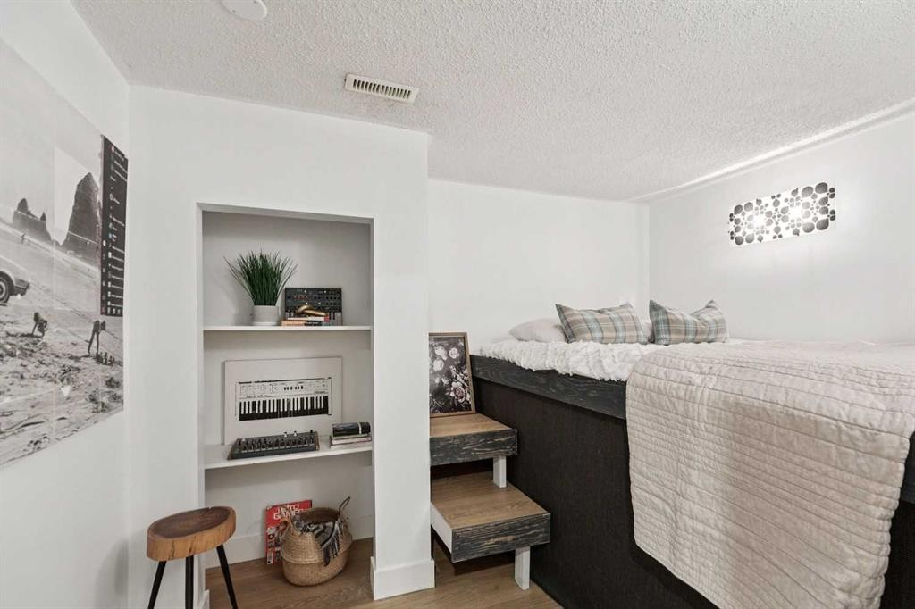 124 Ranchview Court Nw, Calgary, AB