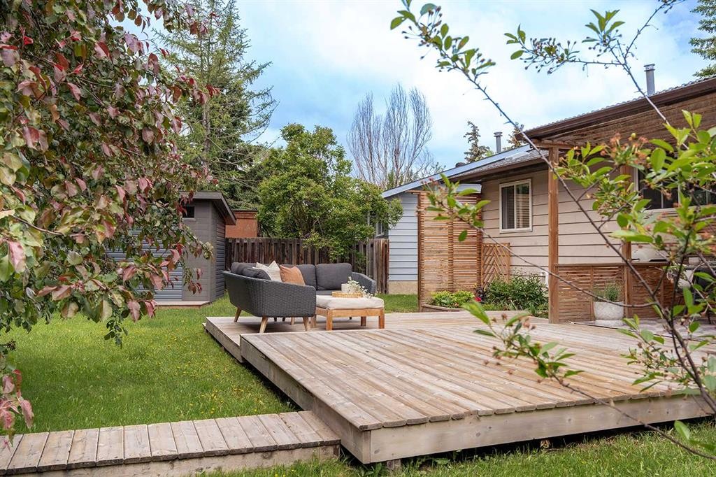 124 Ranchview Court Nw, Calgary, AB