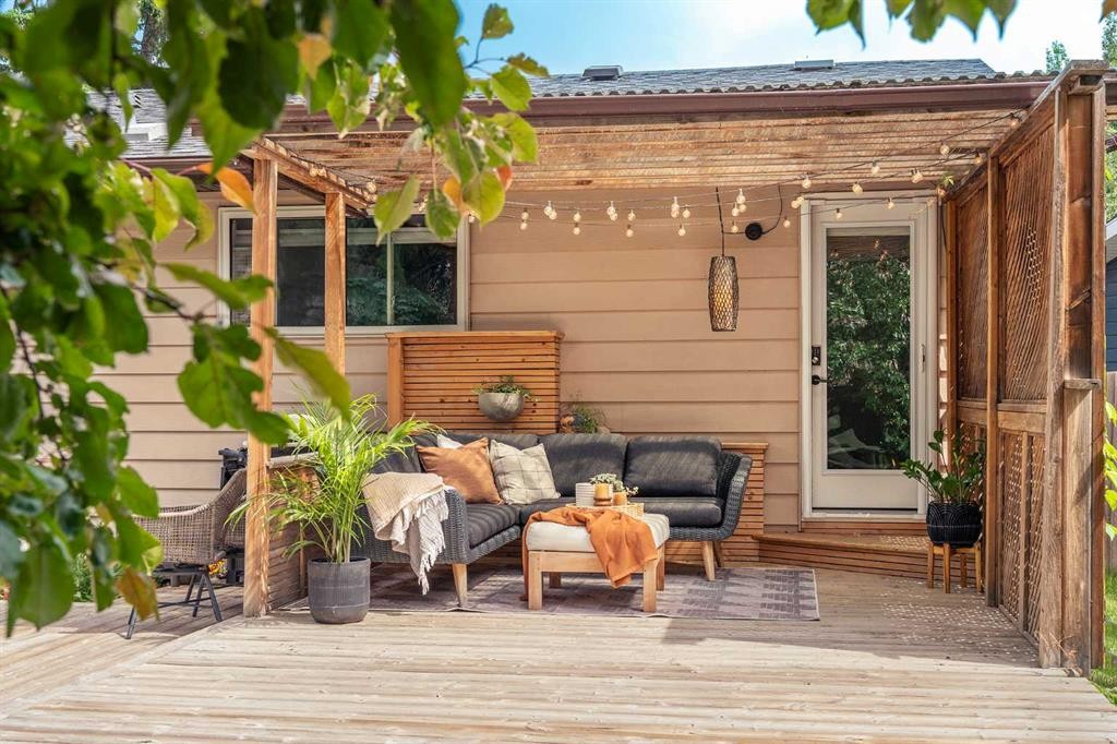 124 Ranchview Court Nw, Calgary, AB