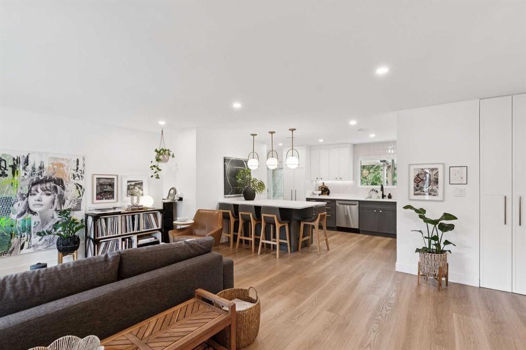 124 Ranchview Court Nw, Calgary, AB