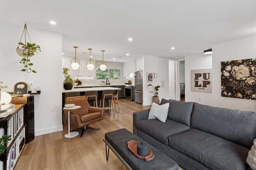 124 Ranchview Court Nw, Calgary, AB