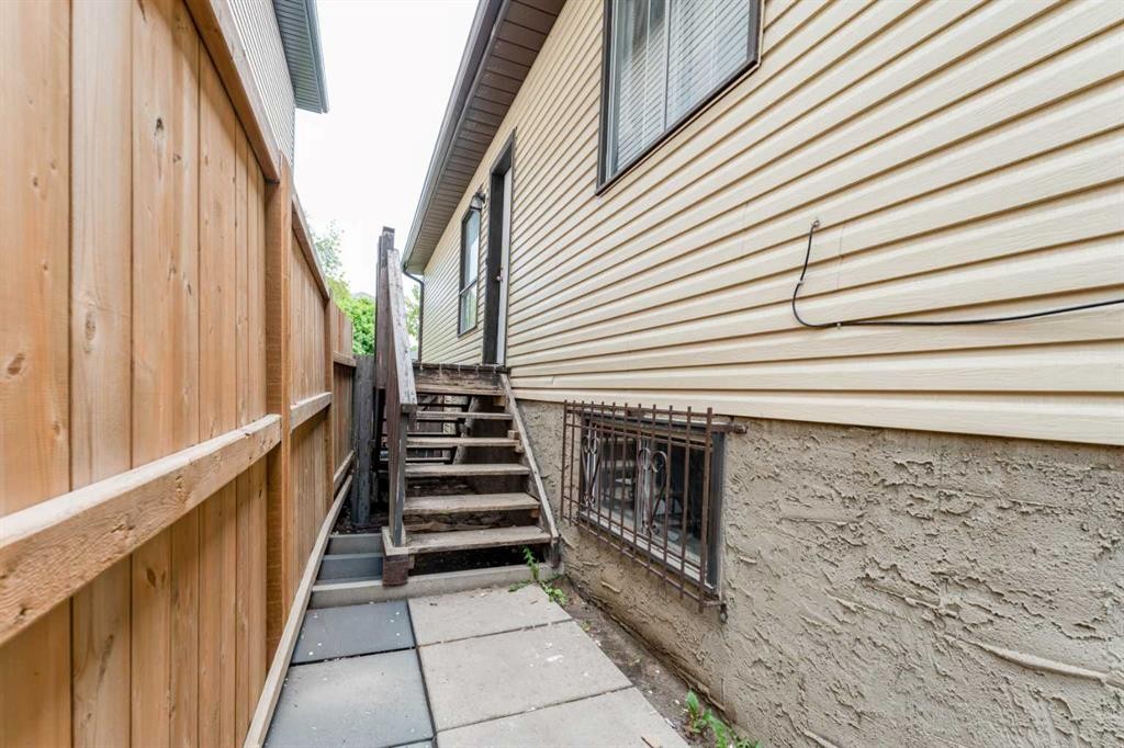 6087 Martingrove Road Ne, Calgary, AB