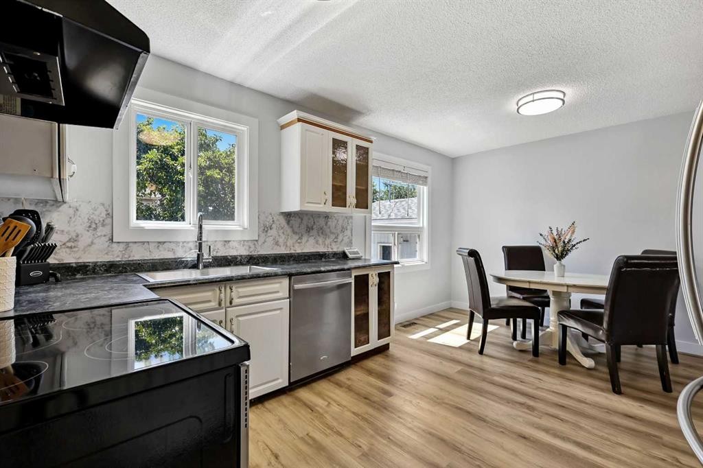 309 Olympia Drive Se, Calgary, AB