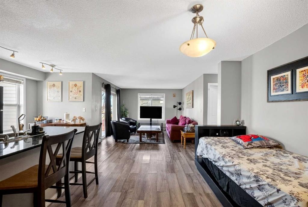 202-7110 80 Avenue Ne, Calgary, AB