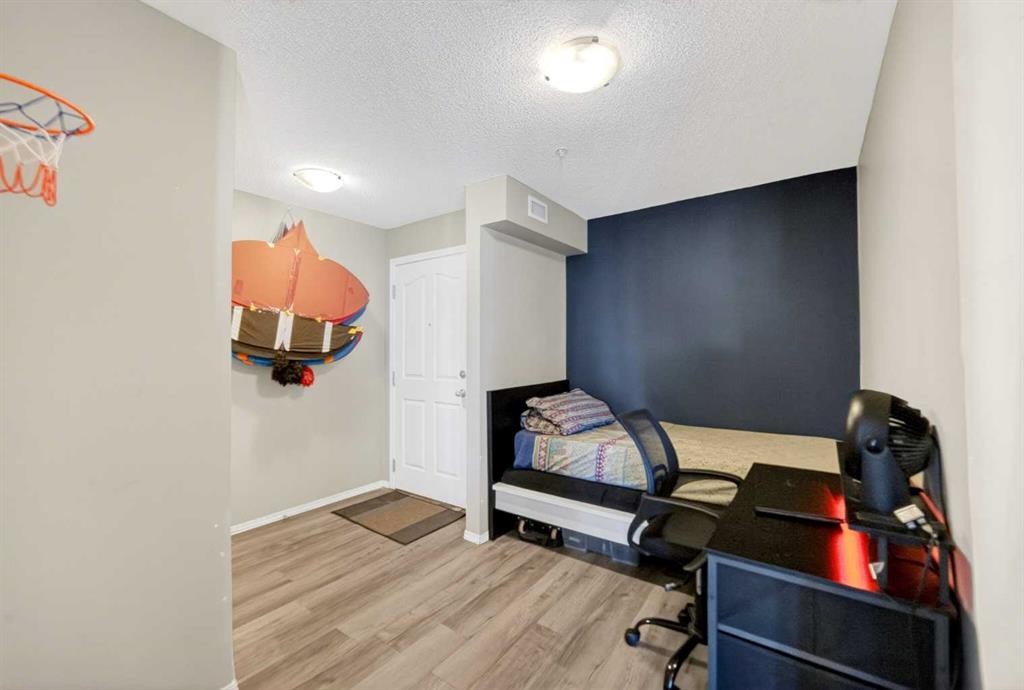 202-7110 80 Avenue Ne, Calgary, AB