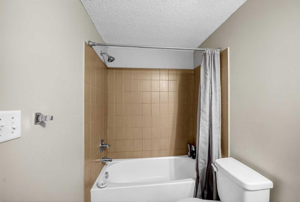202-7110 80 Avenue Ne, Calgary, AB