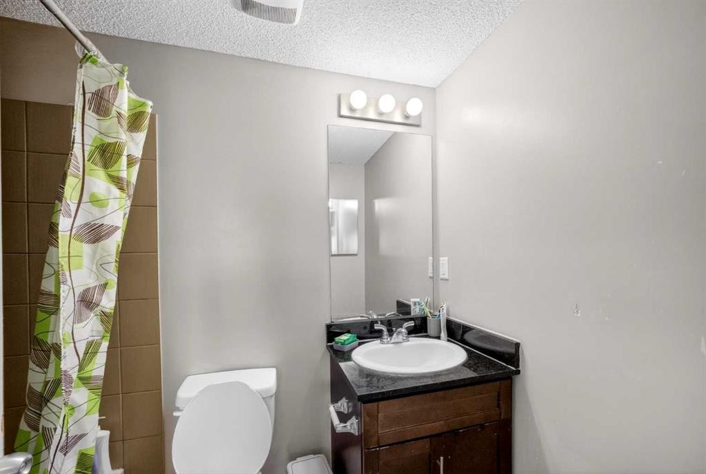 202-7110 80 Avenue Ne, Calgary, AB