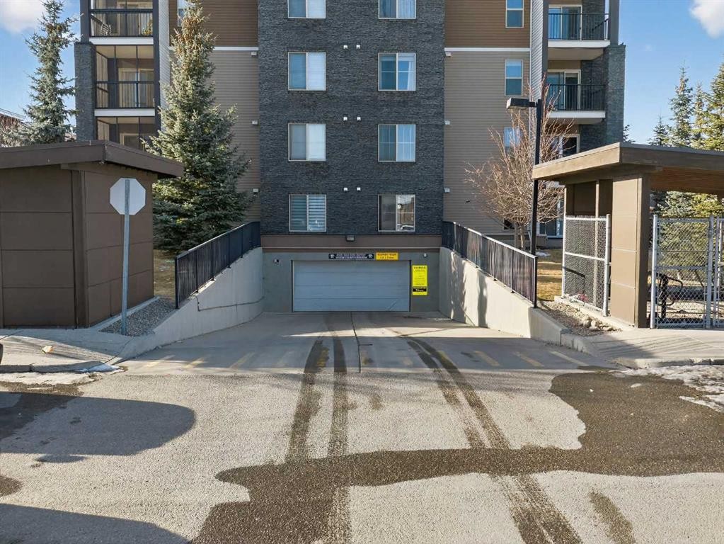 202-7110 80 Avenue Ne, Calgary, AB