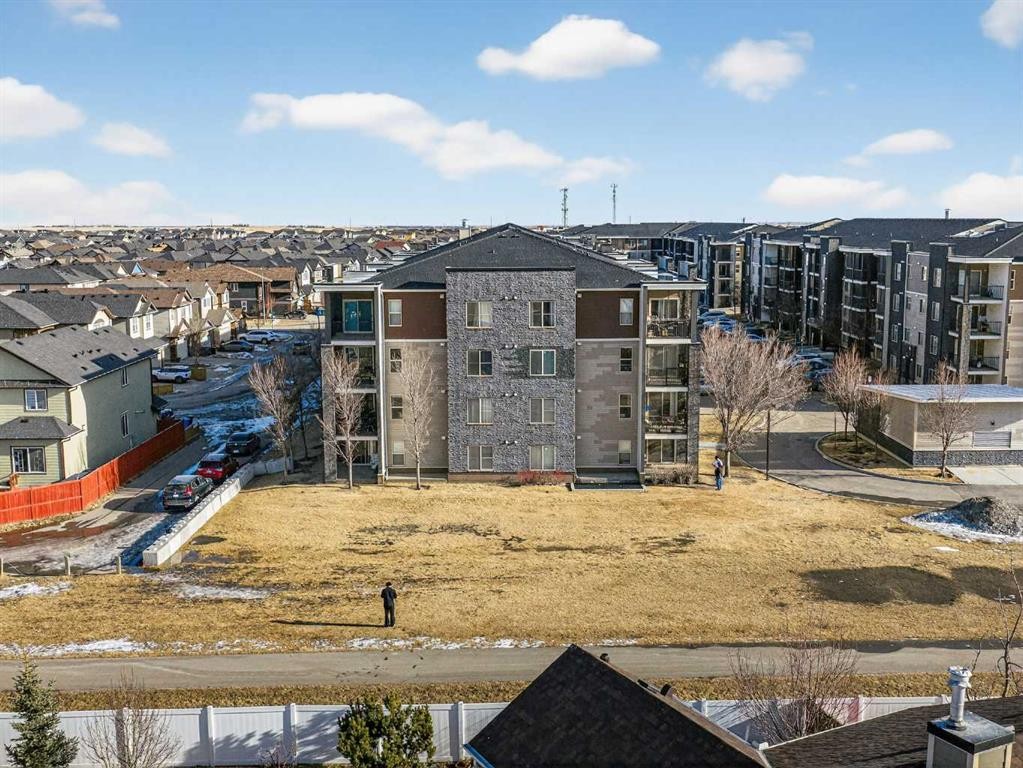 202-7110 80 Avenue Ne, Calgary, AB