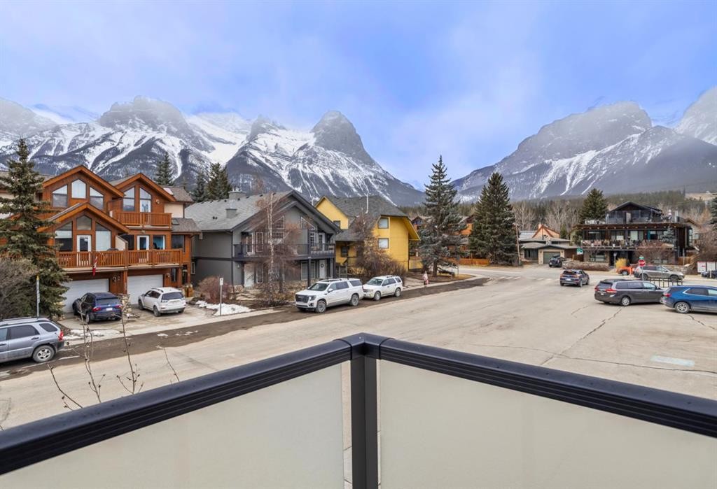 1-826 7Th Street, Canmore, AB - Outdoor
