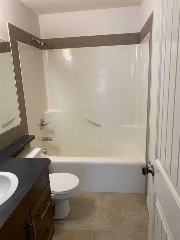 210 Saddlebrook Way Ne, Calgary, AB
