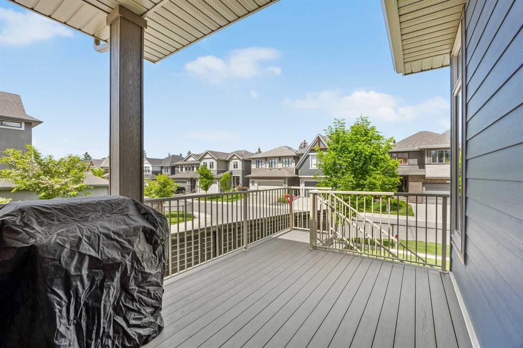 338 Shawnee Boulevard Sw, Calgary, AB