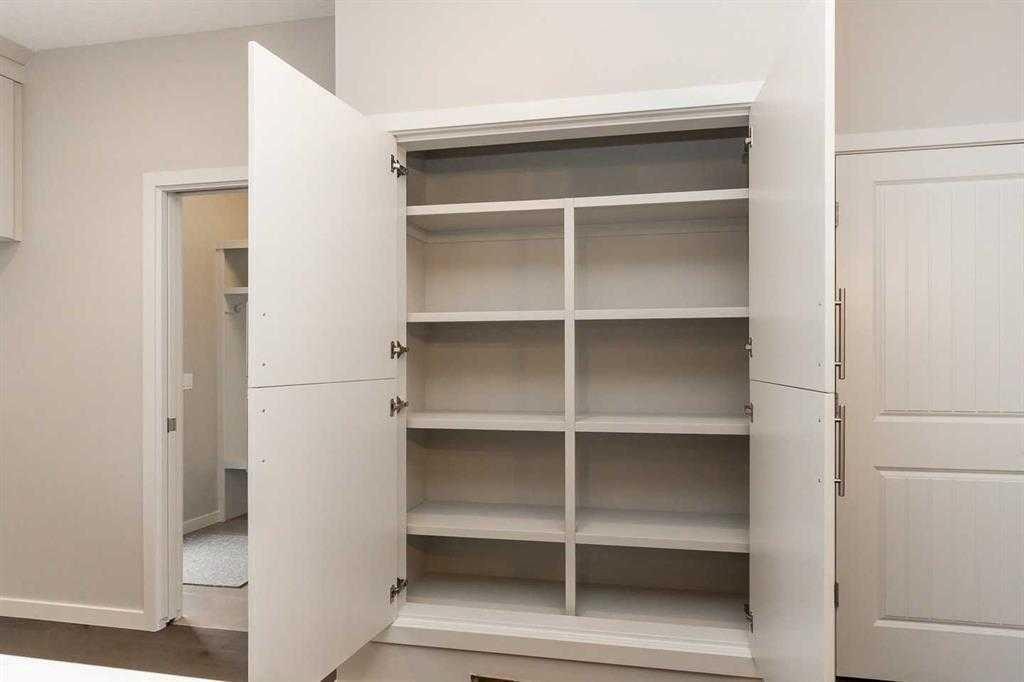 504 Kitstone Gate, Carstairs, AB - Indoor
