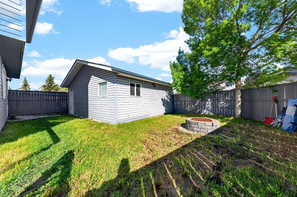391 Country Hills Place Nw, Calgary, AB