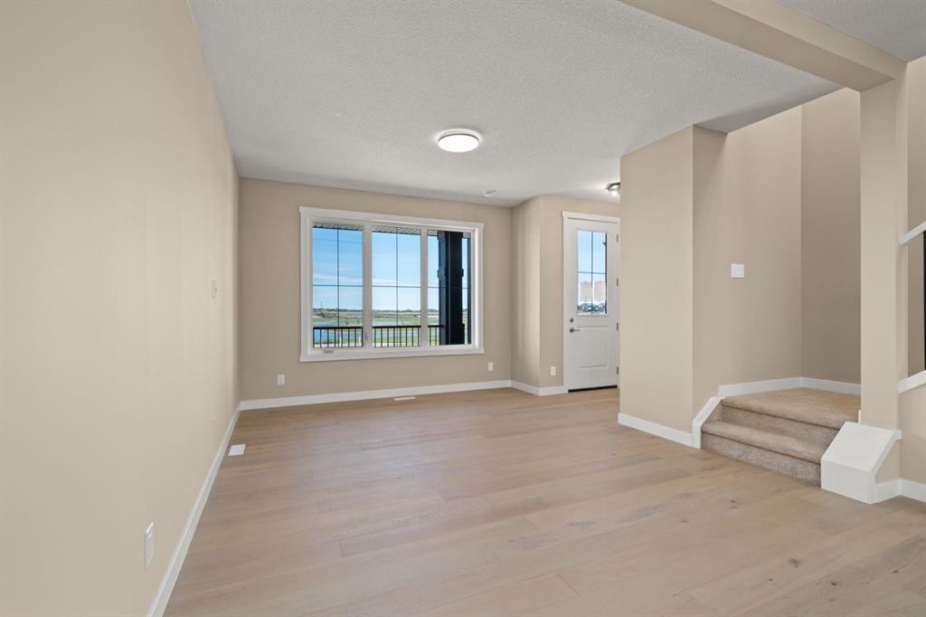 676 Sora Boulevard Se, Calgary, AB