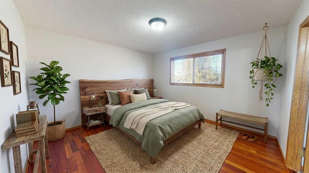 60 Sunmeadows Court Se, Calgary, AB - Indoor Photo Showing Bedroom