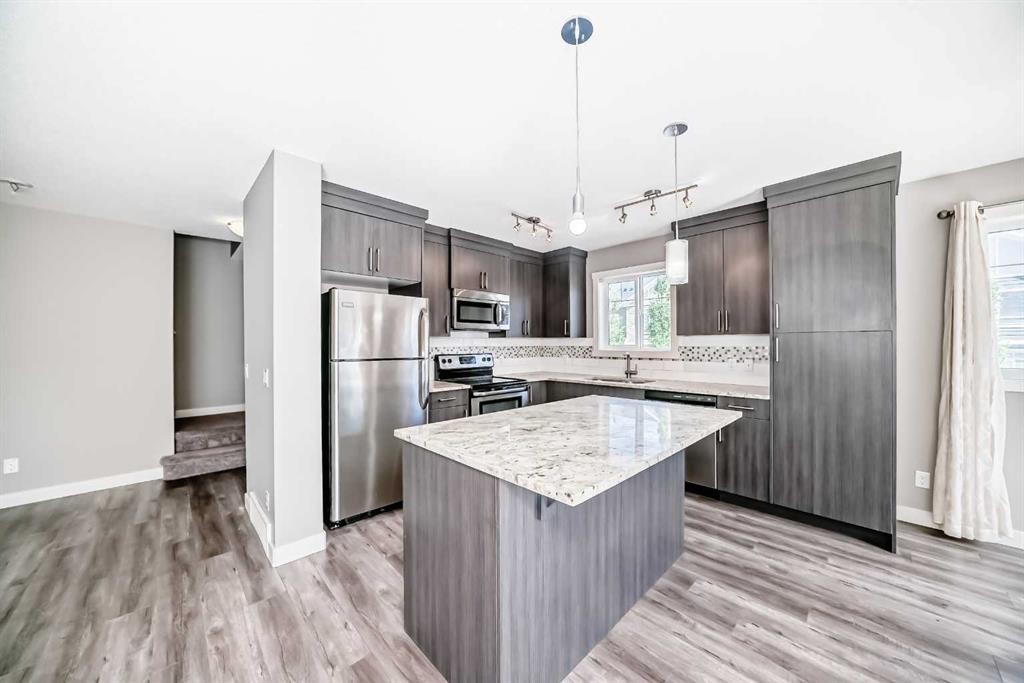201 Evanston Manor Nw, Calgary, AB