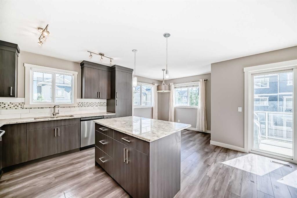 201 Evanston Manor Nw, Calgary, AB