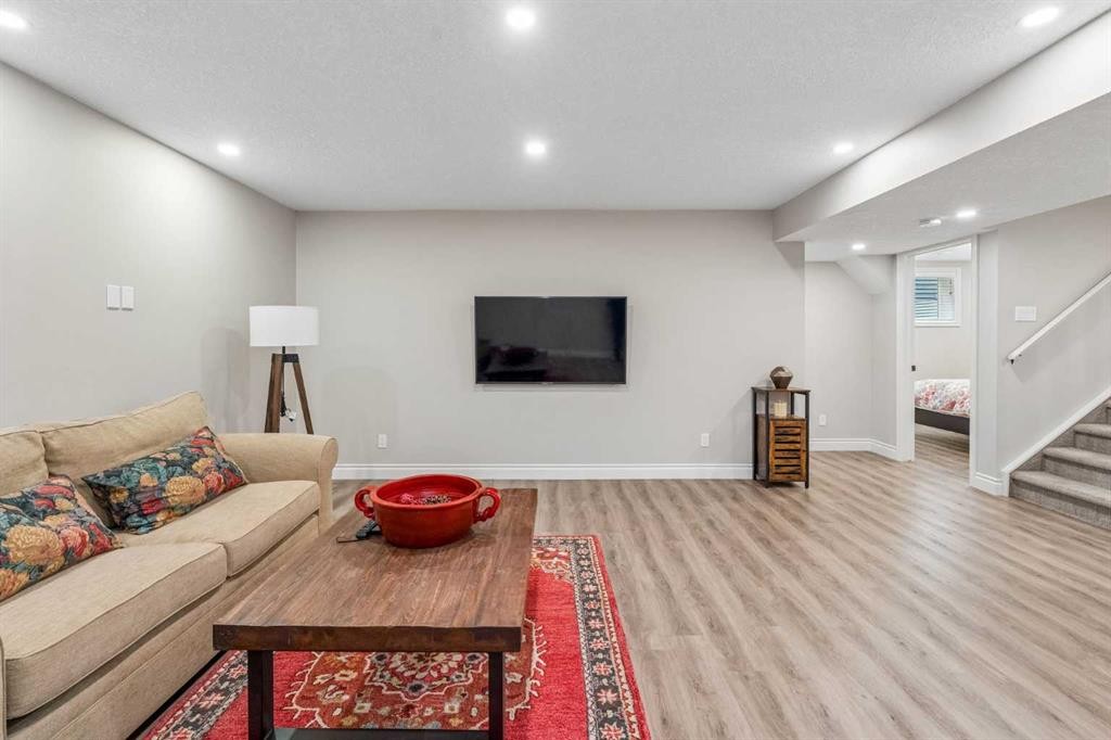 1104 Bayside Drive Sw, Airdrie, AB