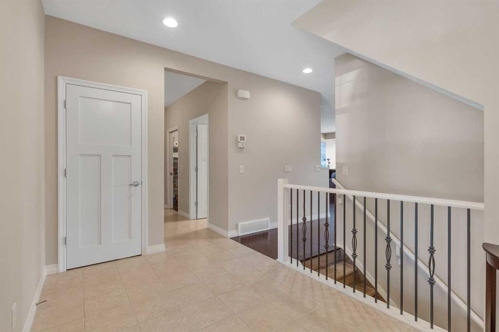 224 Panamount Point Nw, Calgary, AB