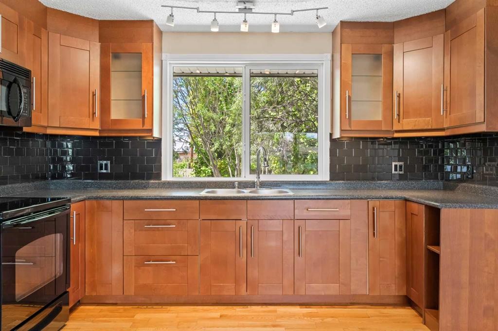 3243 Dover Crescent Se, Calgary, AB