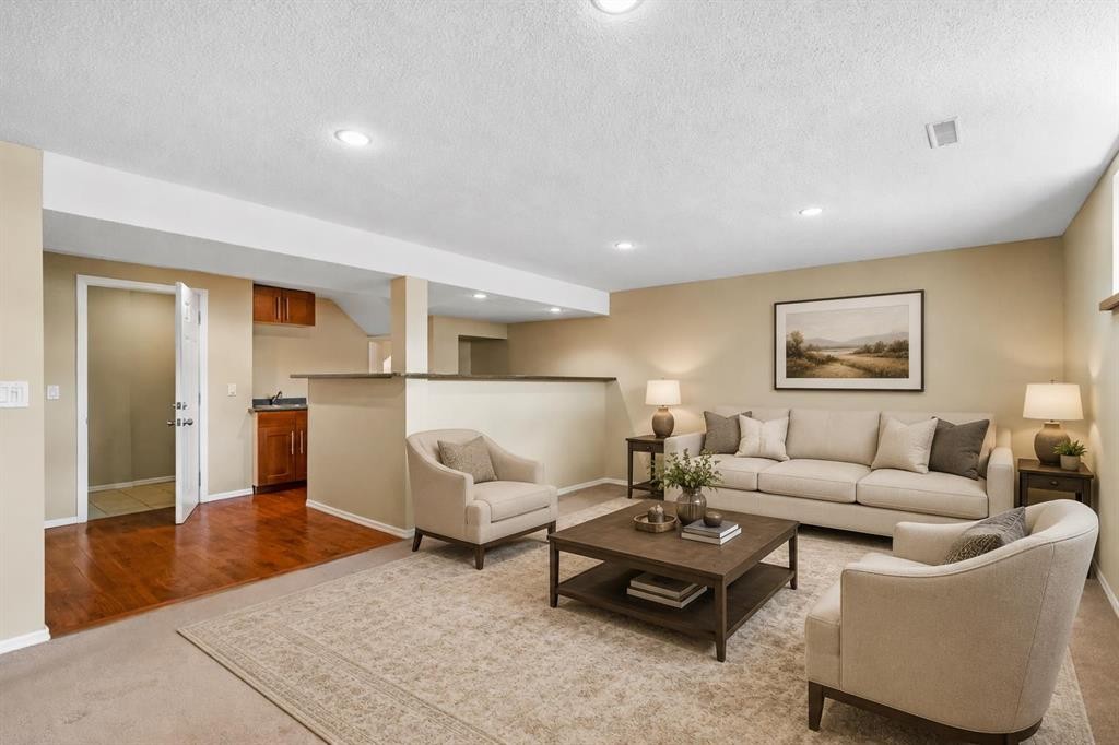 3243 Dover Crescent Se, Calgary, AB