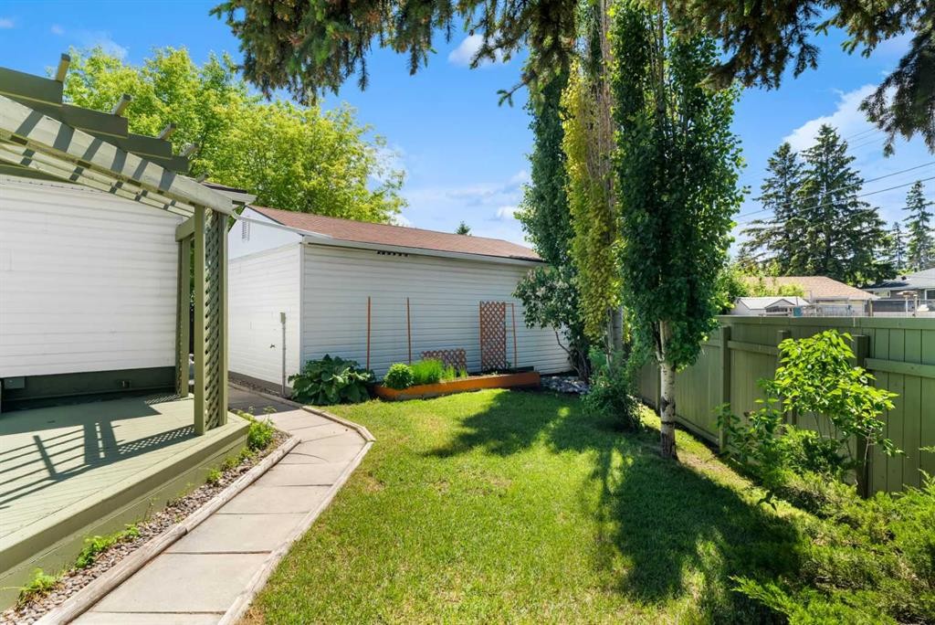 3243 Dover Crescent Se, Calgary, AB