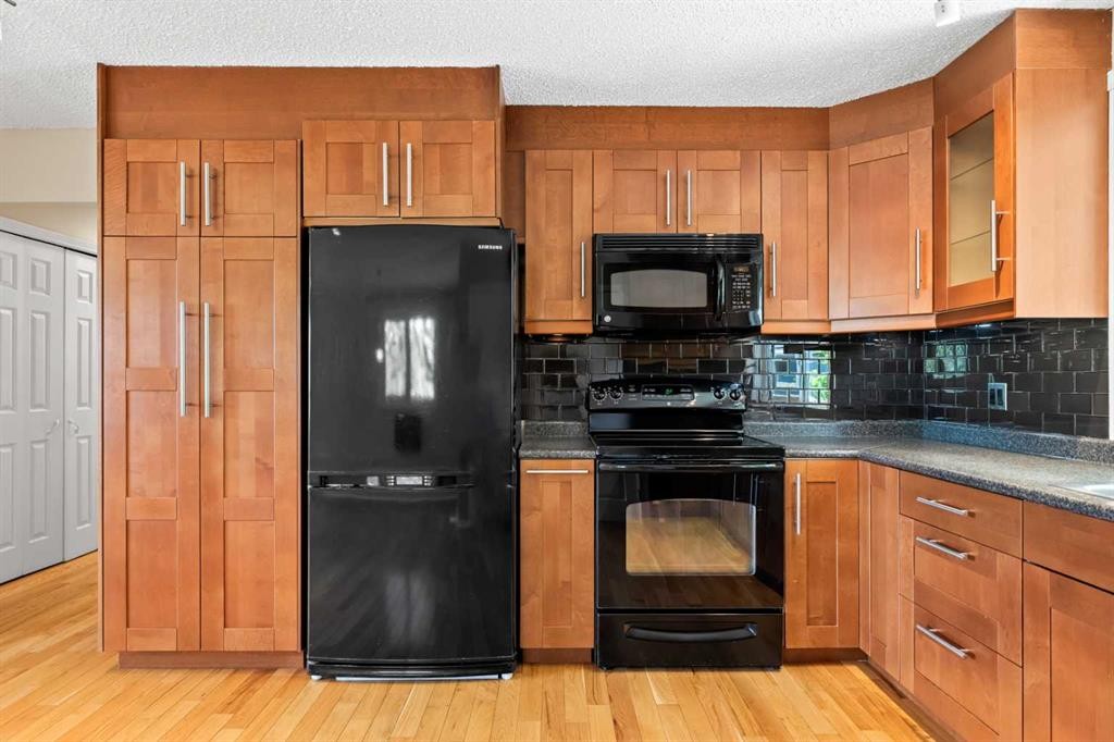 3243 Dover Crescent Se, Calgary, AB