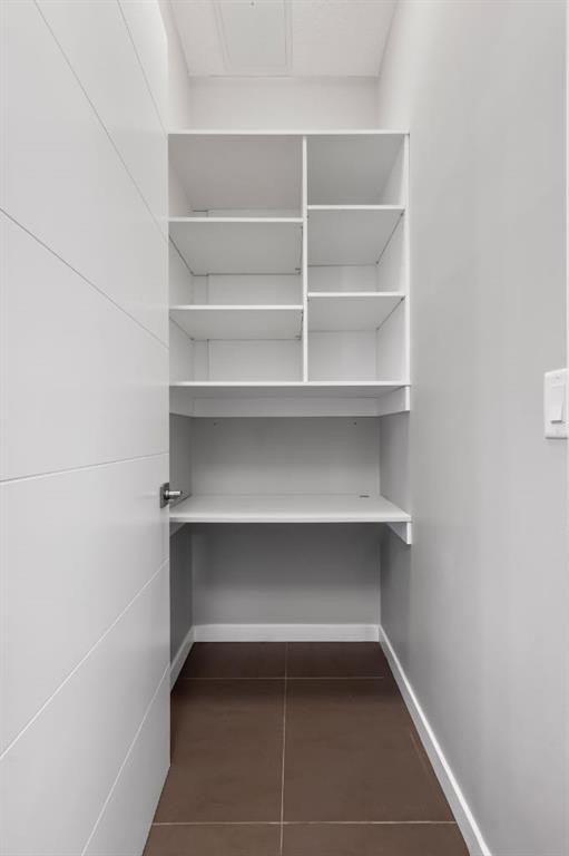 128-122 Mahogany Centre Se, Calgary, AB - Indoor With Storage