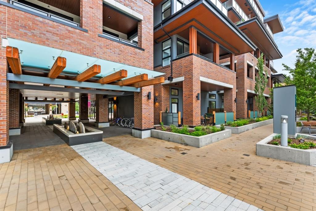 128-122 Mahogany Centre Se, Calgary, AB - Outdoor With Exterior
