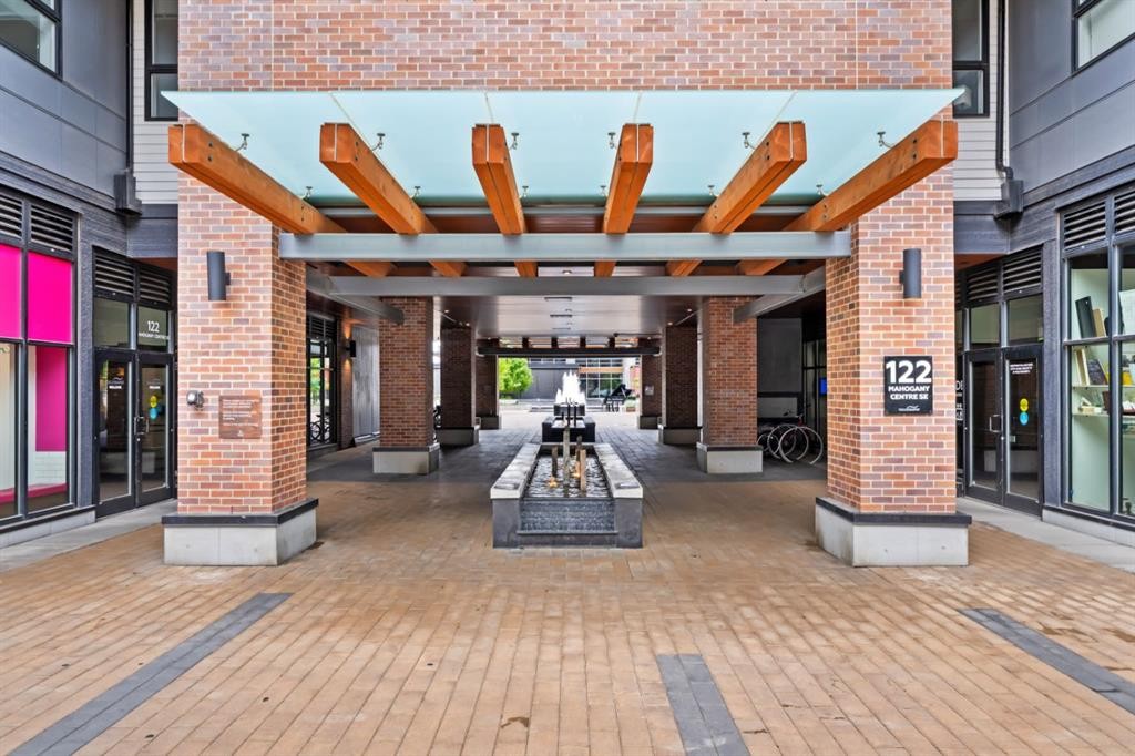 128-122 Mahogany Centre Se, Calgary, AB - Outdoor With Exterior